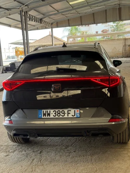 Cupra  Leon 2022 