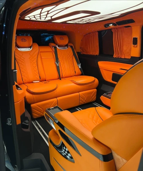  Location de voiture MERCEDES VIANO 