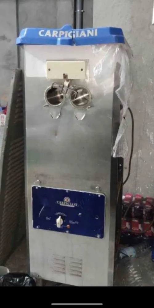 Machine à glace Carpigiani 