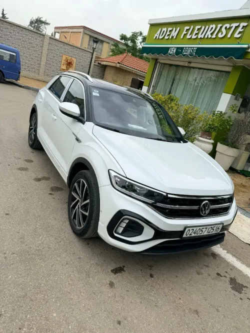 Volkswagen T-Roc 2025 R-Line 