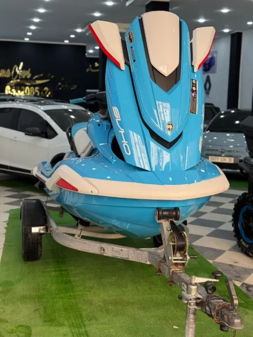 Jet ski