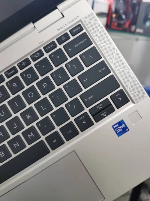HP ELITEBOOK X360 830 G8 I7 VPRO 1185G7 32GO 512Go Nvme TACTILE X360