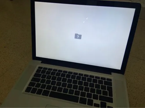 Mackbook Pro 15.6/ 2011