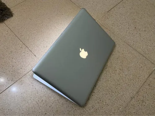 Mackbook Pro 15.6/ 2011