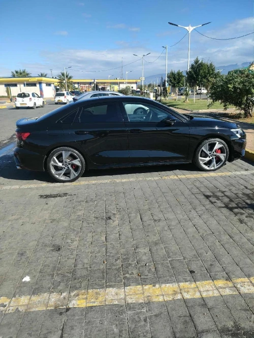 Audi S3 2023 limousine