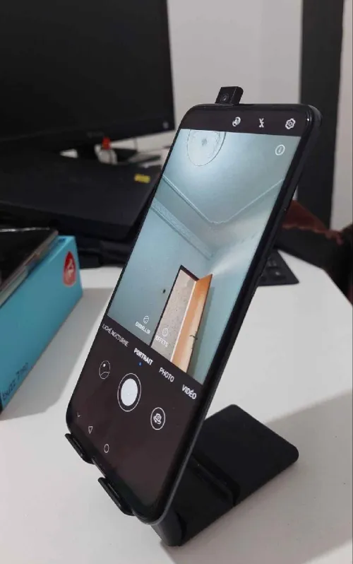 Téléphone Honor 128 Go / 6 Go RAM – Grand écran 6,59 pouces et caméra 48 MP 