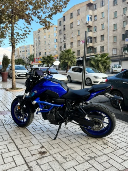 Yamaha Mt07 2023