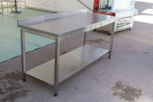 TABLE INOX ET MEUBLE INOX 