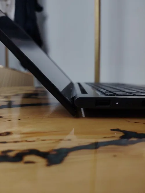 ASUS VIVOBOOK