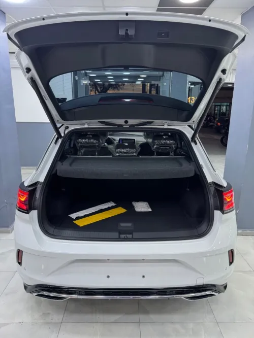 Volkswagen T-Roc 2025 R-Line 