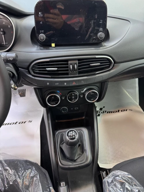 Fiat Tipo Sedan 2026 