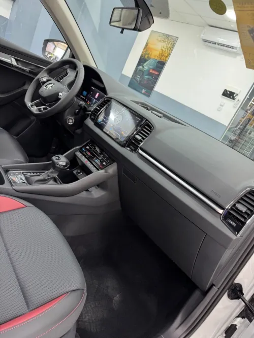Skoda Karoq 2025 