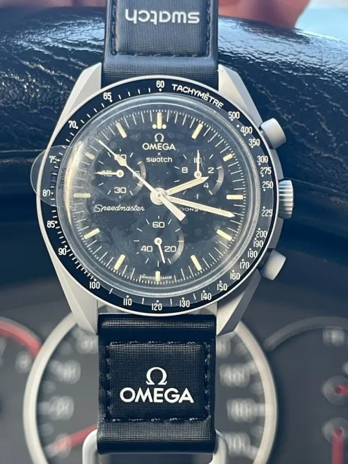 montre collection Bioceramic MoonSwatch , mission to the moon 