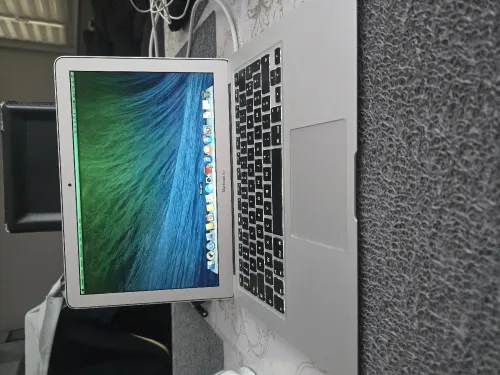 Vend macbook air 2014