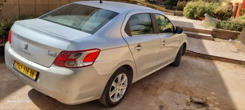 Peugeot 301 2016 pack luxe 