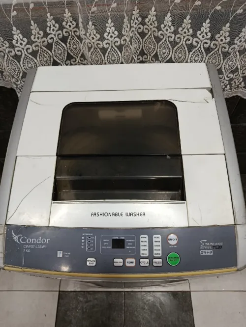 Une machine a laver condor