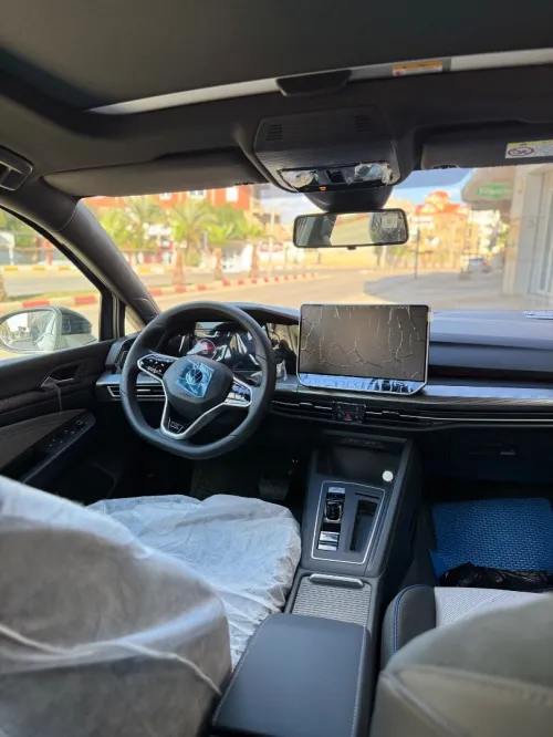 Volkswagen Golf 8 2025 R Black Edition 