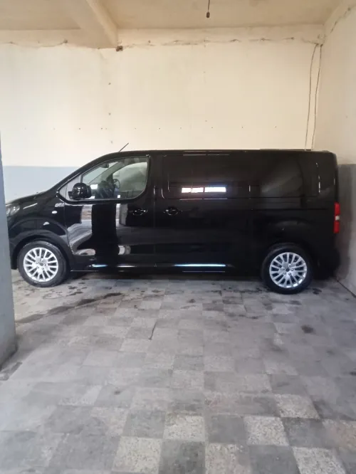 Peugeot Traveller 2025 Business
