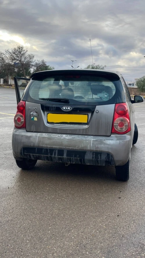 Kia Picanto 2010 Demie la toute