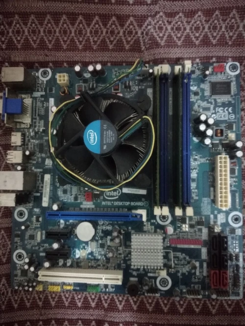 Carte mère Intel i3