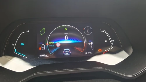 Renault clio 5 2022 E-TECH HYBRID .