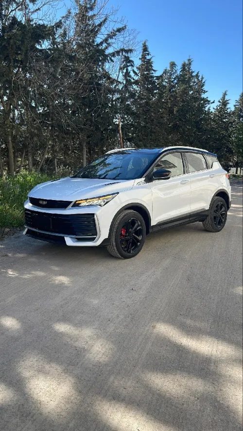 Geely Coolray 2025 