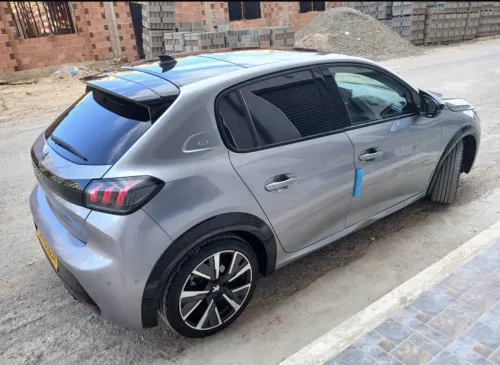 Peugeot 208 2022 GT Line