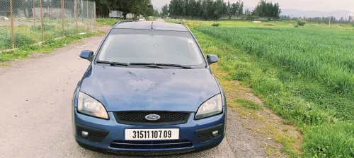 Ford Focus 4 portes 2007 Focus 4 portes