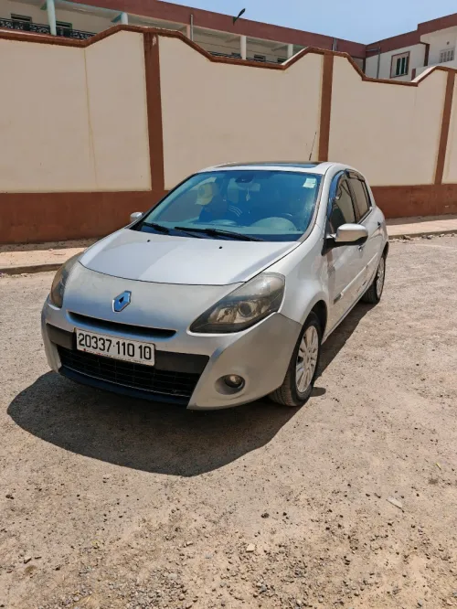 Renault Clio 3 2010 Exception