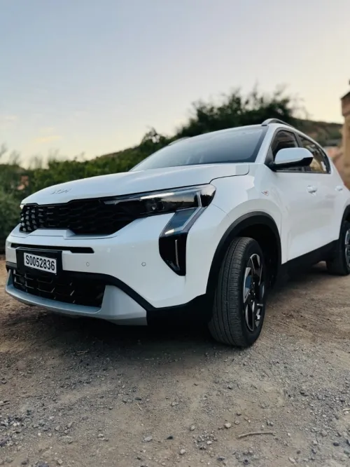 Kia Sonet 2025 Full options