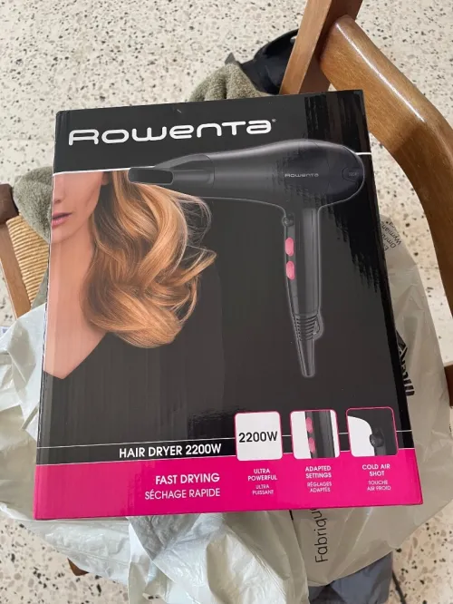 Sèche cheveux neuf    De France 