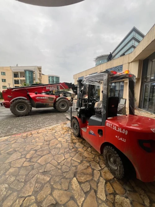 Location clark 3t 5t 7t 10t 12t 15t location manito location grue