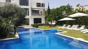 CONSTRUCTION DE VILLAS DE LUXE