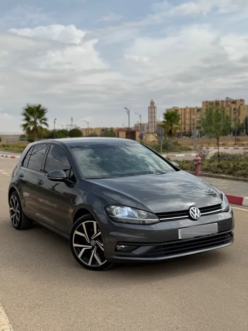 Volkswagen Golf 7 2017 STAR