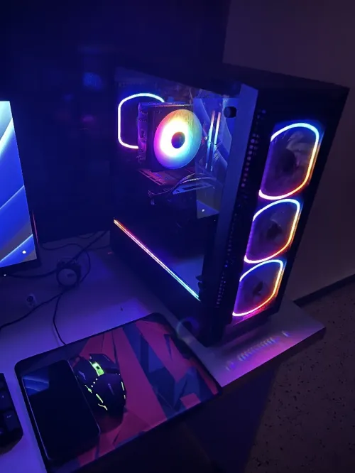 Pc gamer للبيع