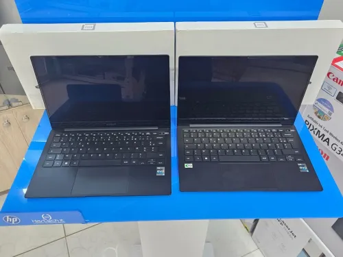 LAPTOP SAMSUNG GALAXY BOOK2 PRO INTEL CORE I5 1240P DDR4 8GB SSD 256GB