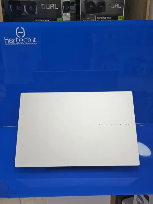 LAPTOP ASUS VIVOBOOK PRO 15 N6506C ULTRA 9-285H DDR5 24GB SSD 2TB RTX 4050 6GB ECRAN 15.6" OLED 3K NEUF SOUS EMBALLAGE