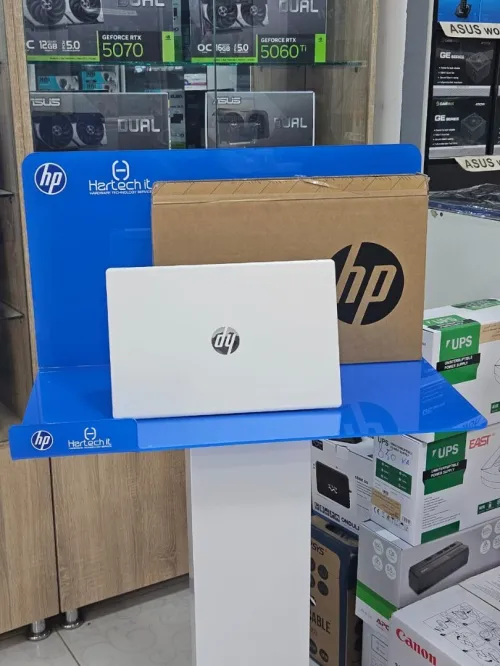 LAPTOP HP AMD RYZEN 5 7520U DDR5 16GB SSD 1TB ECRAN 15.6" FHD NEUF SOUS EMBALLAGE