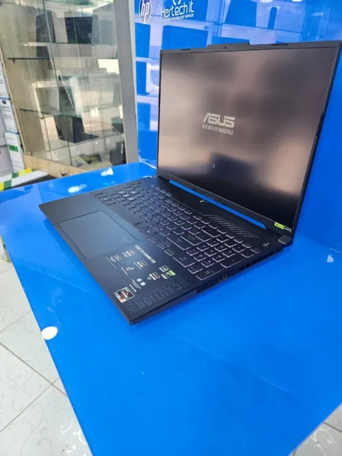LAPTOP ASUS TUF GAMING FA607N AMD RYZEN 7-7445HS DDR5 16GB SSD 512GB RTX 4050 6GB 16" 144Hz