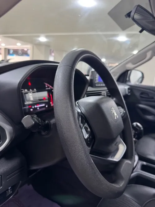 Peugeot Land trek 2022 
