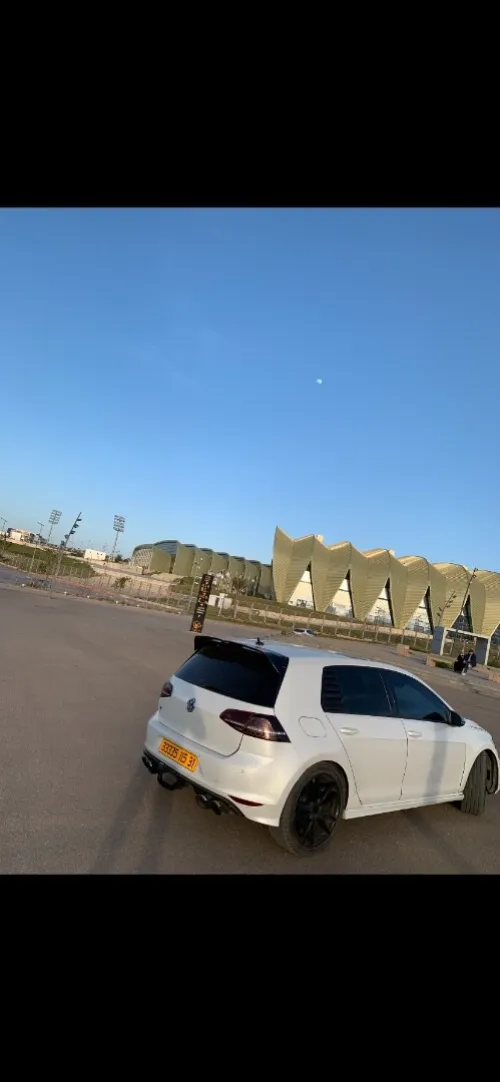 Volkswagen Golf 7 2015 R
