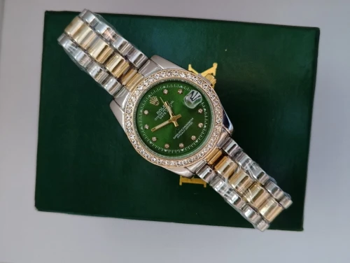 Montres élégante 