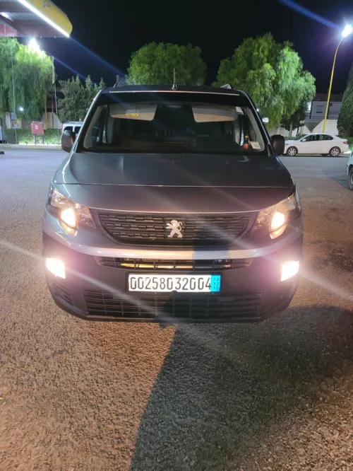 Peugeot Partner 2020 K9