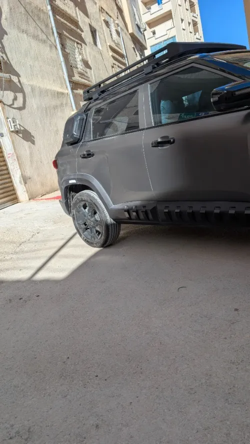 Geely Coolray 2025 