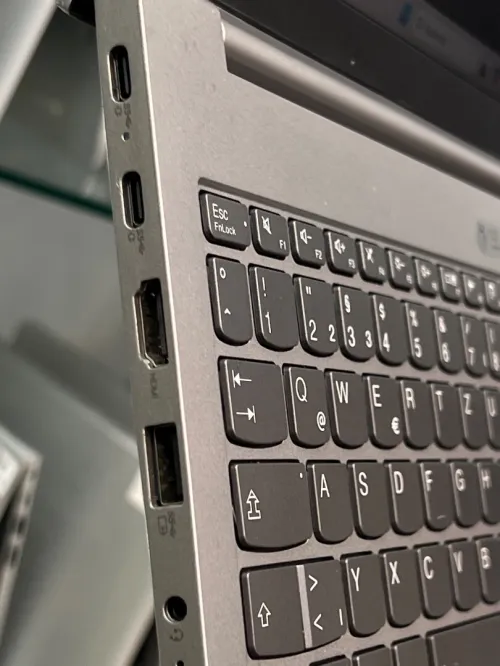 Lenovo ThinkBook 15 - Ryzen 5 5500U - 16Go - 512Go - AMD Radeon Graphics