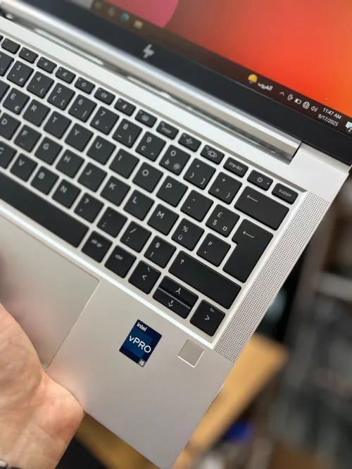 HP EliteBook 630 G10 FHD - i5 1335U - 16Go - 512Go - Intel UHD Graphics 