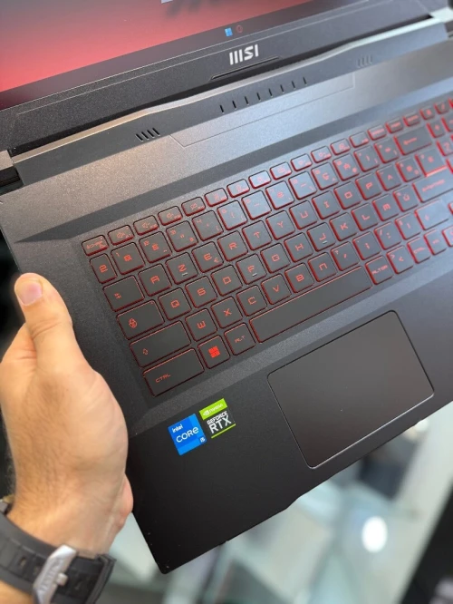 MSI GL76 Pulse 144hz - i5 11400H - 16Go - 512Go - RTX 3060 6Go