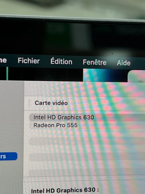 MacBook Pro 2017 15-Inch - i7 2.8 Ghz - 16Go - 256Go - Radeon Pro 555
