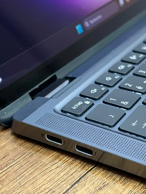 Dell Latitude 9330 2-in-1 2K - i7 1260U - 16Go - 256Go - Intel UHD Graphics