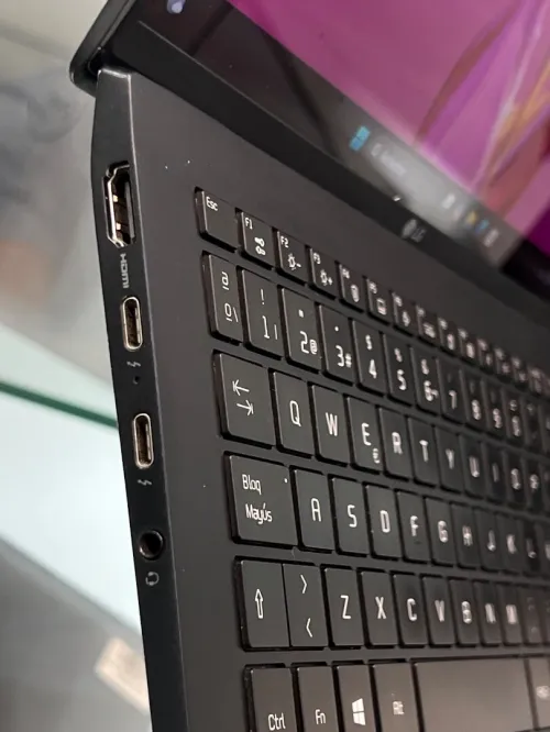 LG GRAM OLED - i5 1135G7 - 16Go - 512Go - Intel Iris Xe Graphics